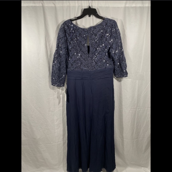 NWD Kay Unger Sequin Lace & Silk Chiffon Gown Navy‎ - Picture 9 of 12